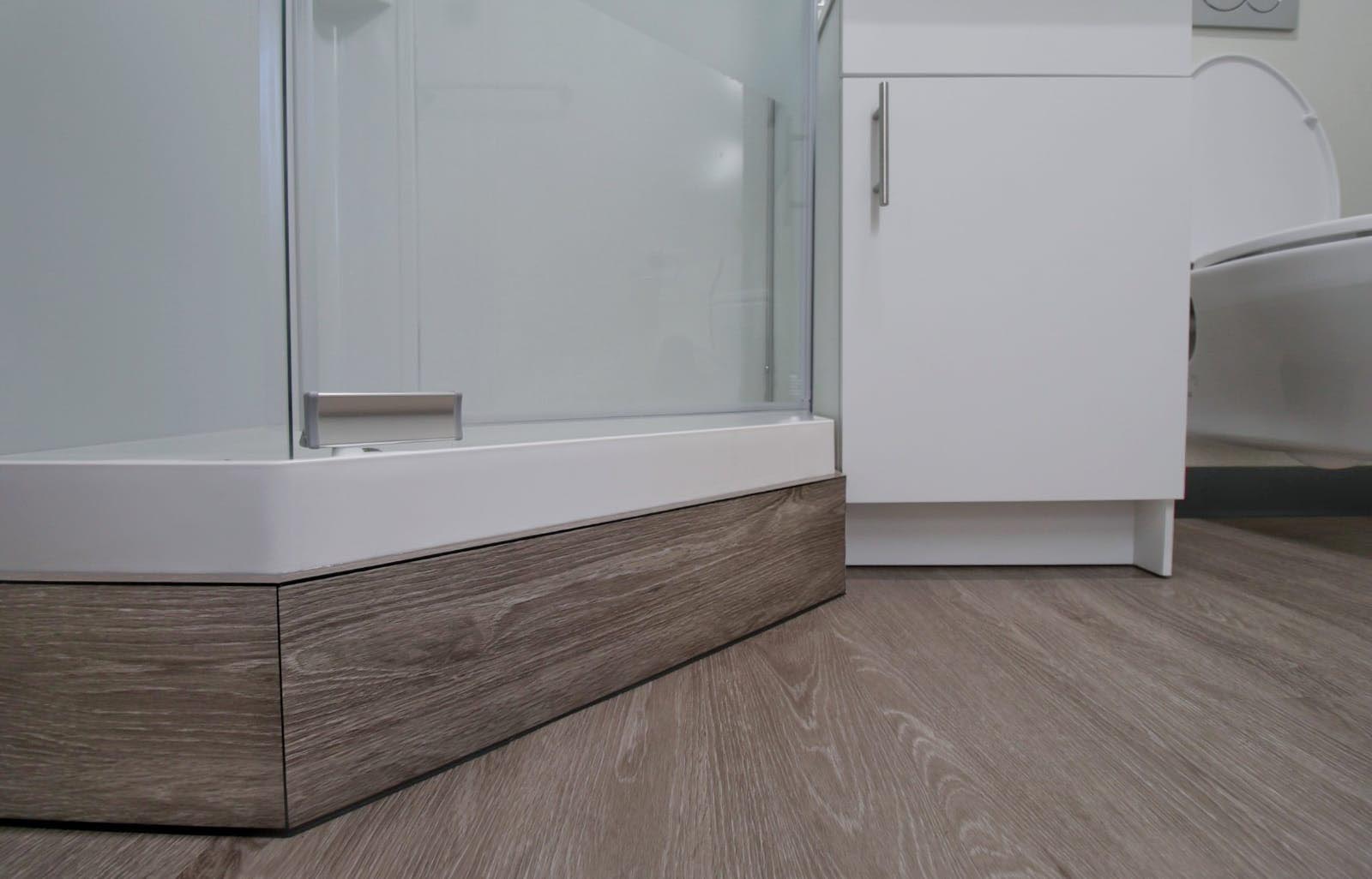 20&prime; Site office + Washroom - Port Shipping Containers