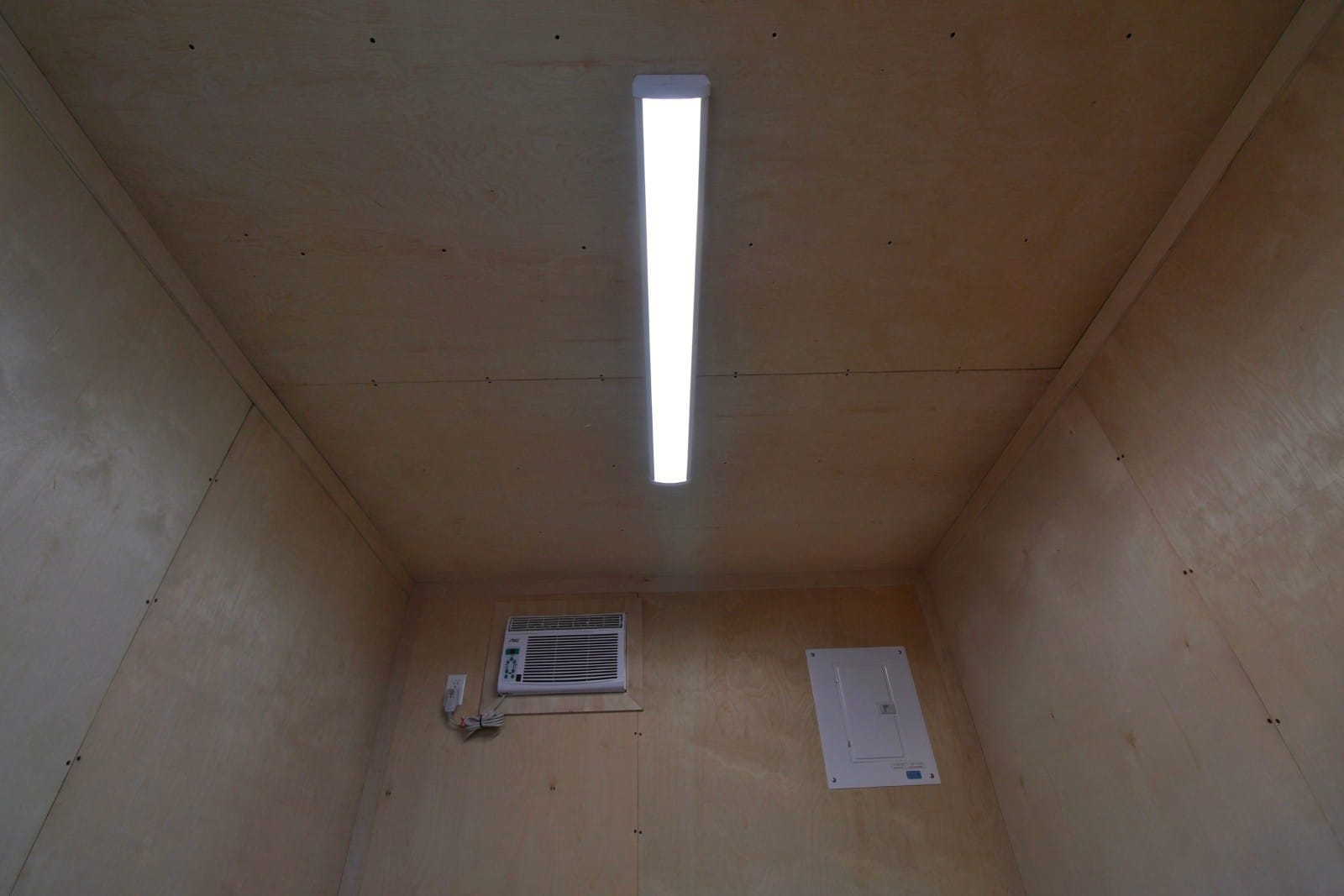 10&rsquo; Economy Office CUBE - Port Shipping Containers