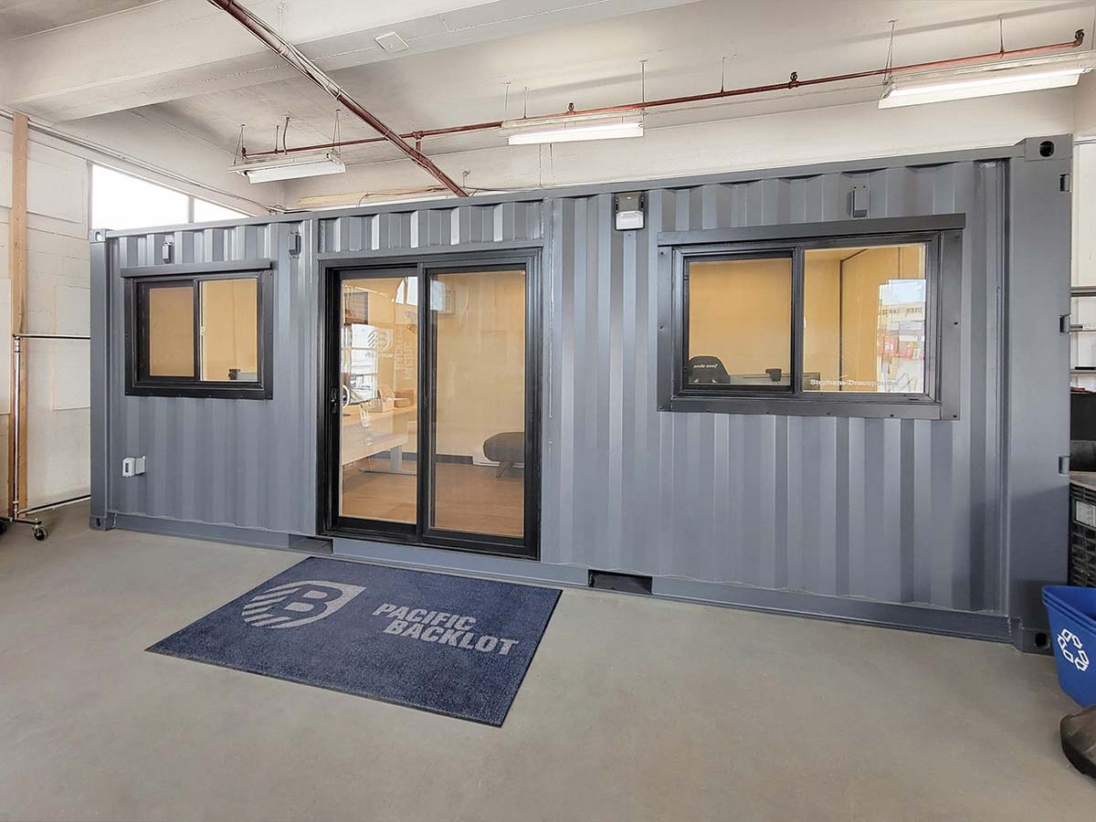 20&rsquo; Sales Office CUBE - Port Shipping Containers