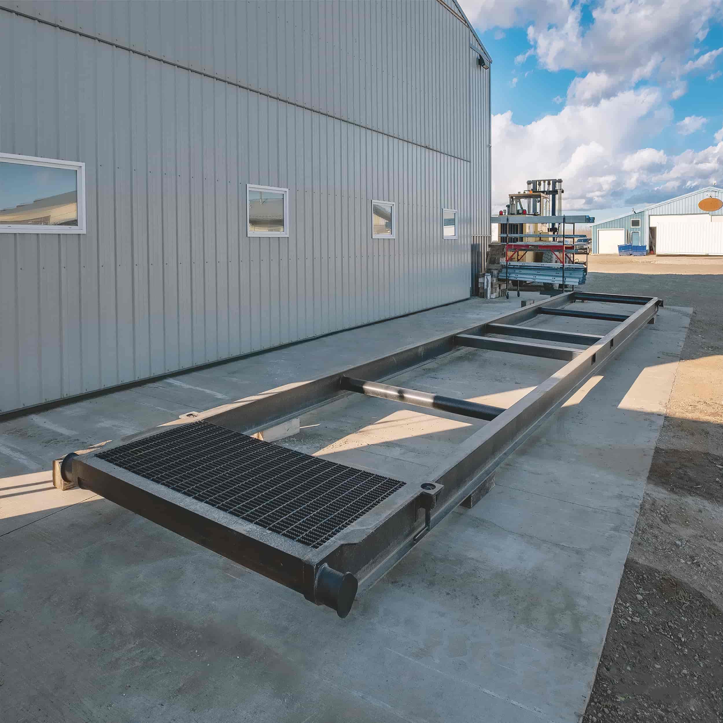 40&rsquo; Container skid w/ twist lock &ldquo;Grated&rdquo; - Port Shipping Containers