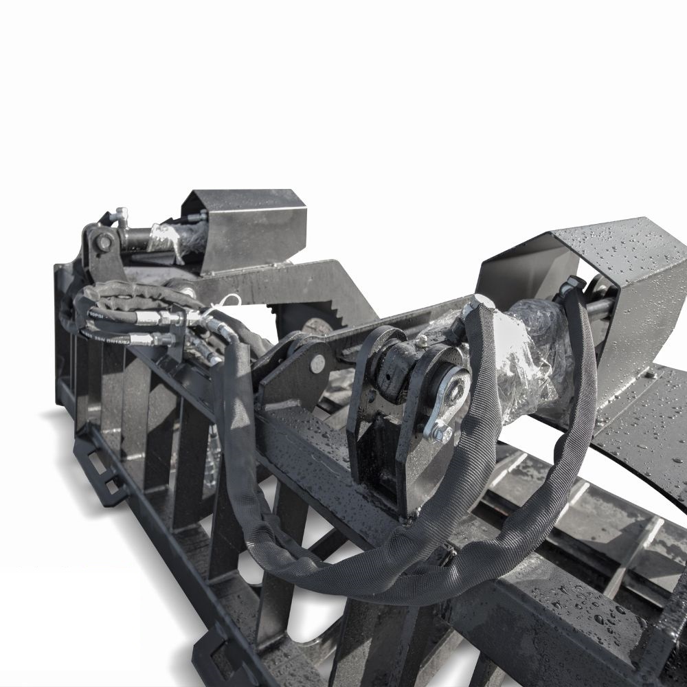 M&B | 72&Prime; Rock Grapple Bucket - Port Shipping Containers