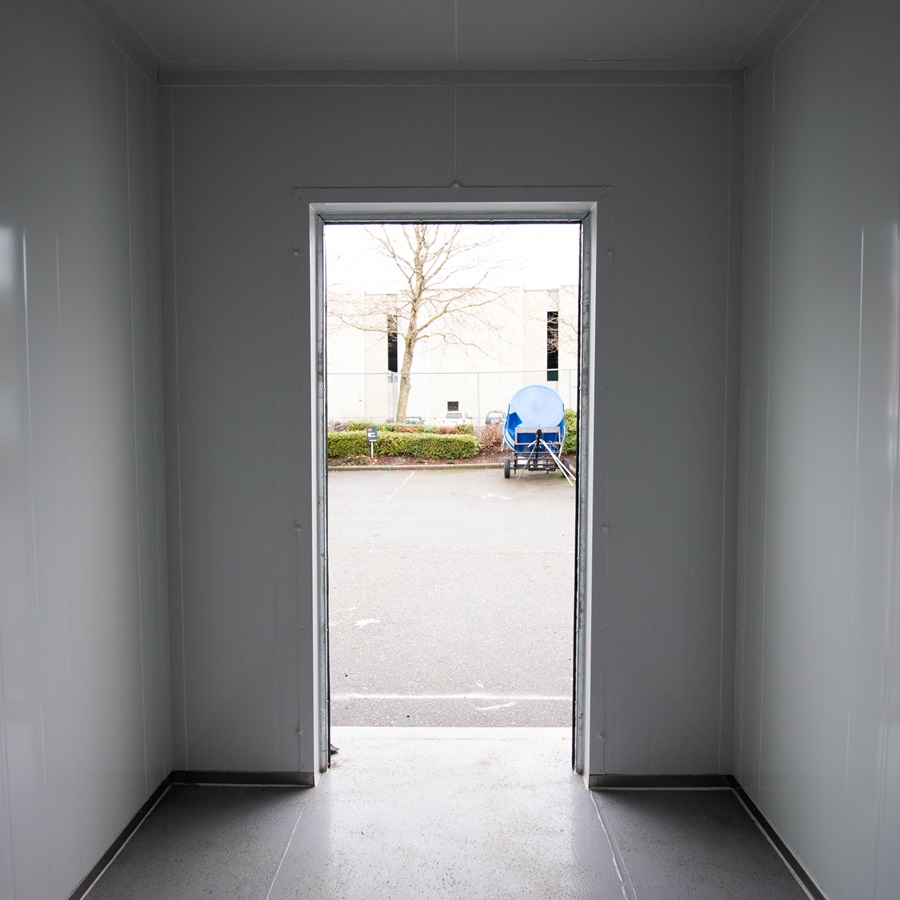 Gently Used 10&rsquo;HC Cooler - Port Shipping Containers