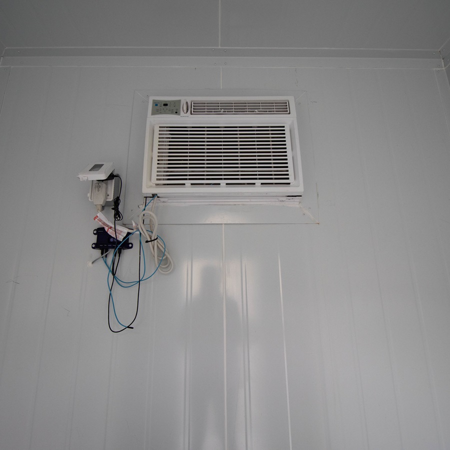 Gently Used 10&rsquo;HC Cooler - Port Shipping Containers